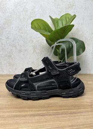 Чоловічі сандалі skechers розмір 39