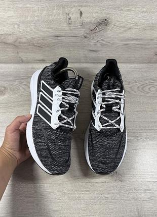 Adidas чоловічі кросівки 42.5 розмір сірі сітка