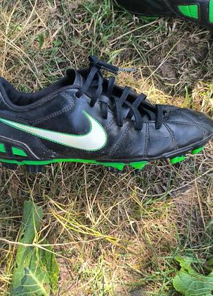 Nike 37,5р t90 3