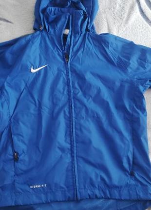 Ветровка nike для мальчика 122-128 (6-8 лет)