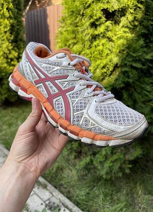 Кросівки жіночі asics