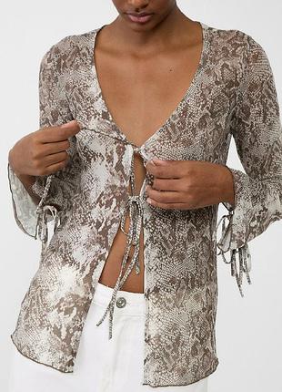 Блузка женская xs stradivarius с завязками