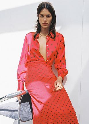 Блузка-рубашка zara атласная s