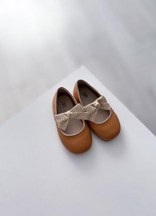 Туфлі zara розмір 21