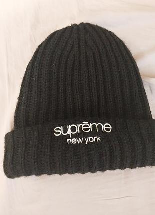 Шапка supreme original.