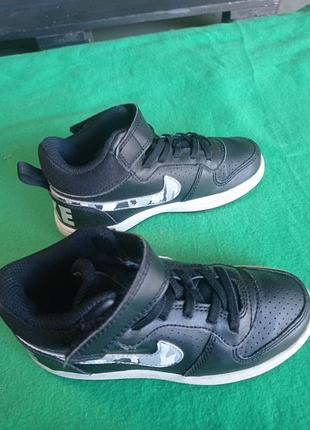 Кросівки nike court borough 28 розмір