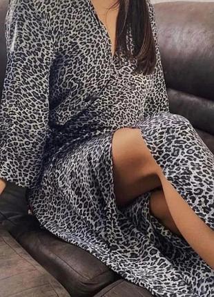 Шовковий халатик 100 % шовк  malizia by la perla