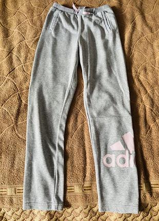 Спортивні штани adidas