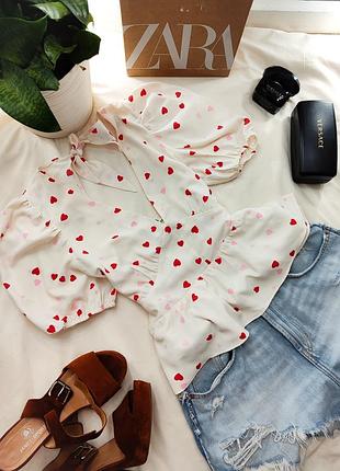 Стильний романтичний топ з сердечками ❤️ від river island.
