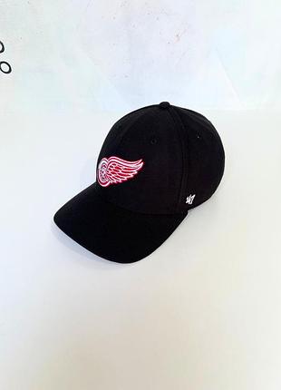 Кепка бейсбол  detroit red wings