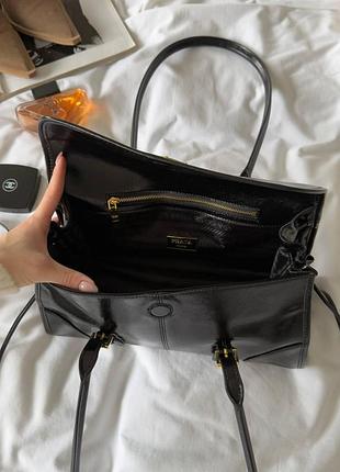 Prada medium leather shoulder bag black 3