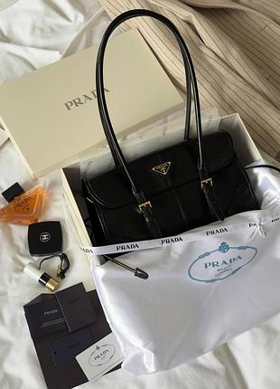 Prada medium leather shoulder bag black 4