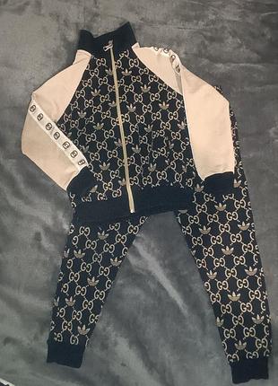 Костюм gucci