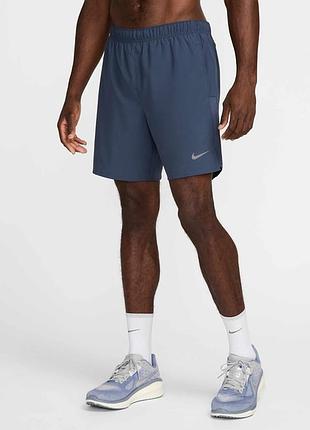 Чоловічі спортивні бігові шорти nike dri-fit challenger 7"