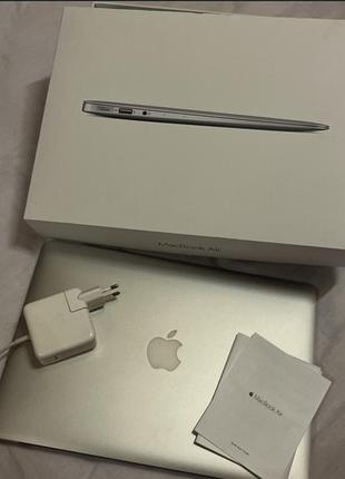 Macbook air 13 early 2015