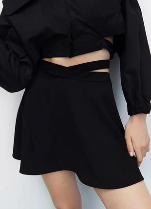Чорна спідниця zara