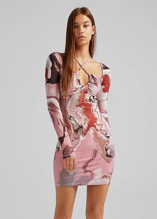 Ефектна мінісукня bershka з мармуровим принтом