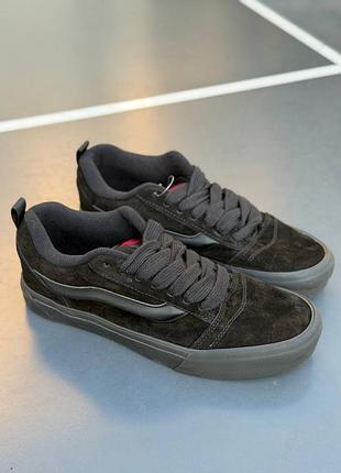 Vans knu skool total black