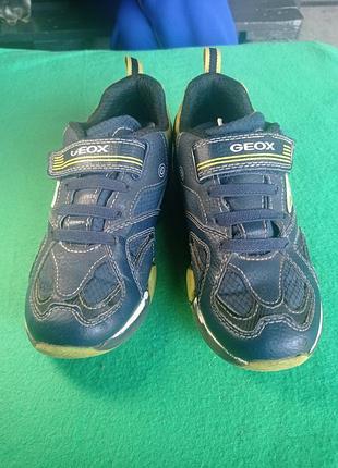 Кросівки geox respira 33 розмір