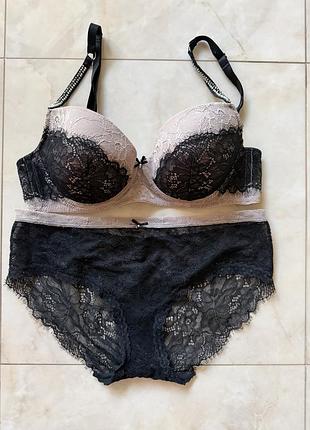 Жіноча білизна, мереживна, intimissimi, розмір м