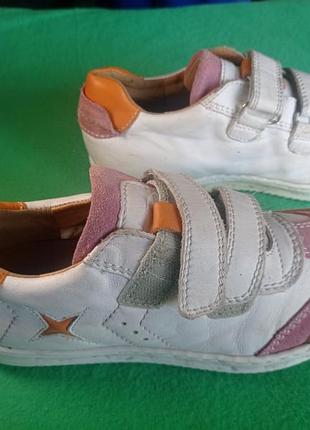 Кожаные демисезонные froddo sneakersy g3130190-9 biela 35 размер