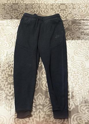 Штани nike tech fleece