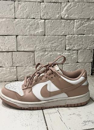 Кросівки жіночі nike dunk low рожеві