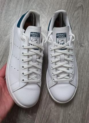 Жіночі кросівки adidas