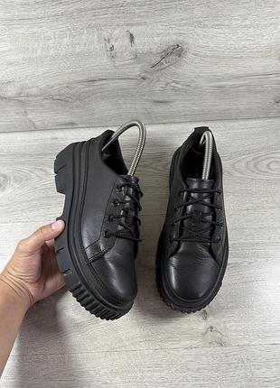 Timberland жіночі туфлі шкіра 37 розмір