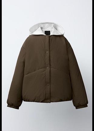 Курточка zara 9-10 р 140 см вітровка худі