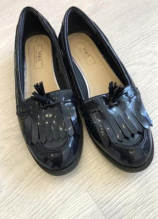 Лаковані лофери m&s, 38 р