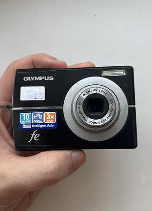 Вінтажний фотоаппарат камера 2000х olympus fe-35 чорна
