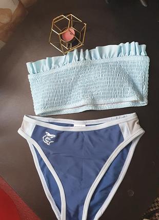 Купальник ,тройка,м
speedo
