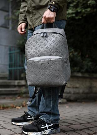 Рюкзак louis discovery work vuitton backpack monogram shadow grey