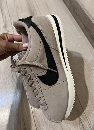 Кросівки nike cortez