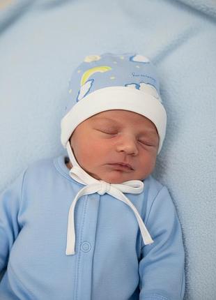 Шапочка на зав'язках хмаринки та сонечко на блакитному, розмір 36
