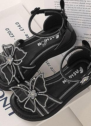 Детские босоножки для девочки. детские сандалии. размеры 23-33 24