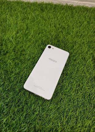 Телефон meizu u10 3/32 white 8