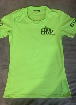 Яскрава бігова футболка helsinki half marathon