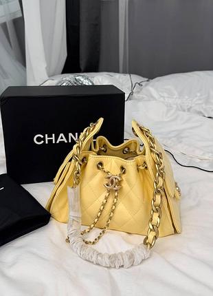 Жіноча сумка преміум  25 small handbag yellow lambskin with gold hardware