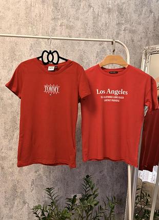 Яскраві червоні футболки tommy jeans та lc waikiki (лос-анджелес)