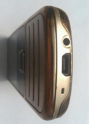 Мобильный телефон more mobile 6700 6
