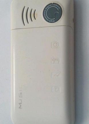 Мобильный телефон muphone m7700 8