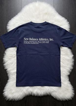 Чоловіча футболка new balance