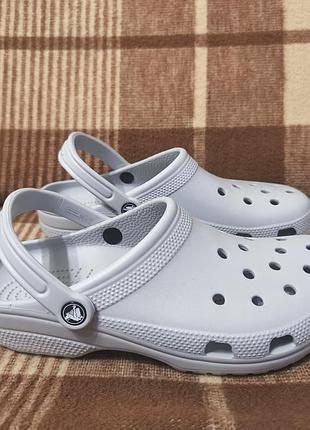 Мужские сандалии тапки кроксы crocs