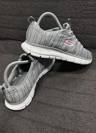 Кросівки жіночі skechers