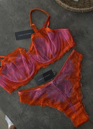 Комплект білизни savage x fenty by rihanna помаранчево рожеве мереживо 42 c/d xl