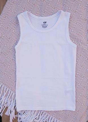 Базовая белая майка h&amp;m на мальчика 8-10 лет. состояние новой 🤍