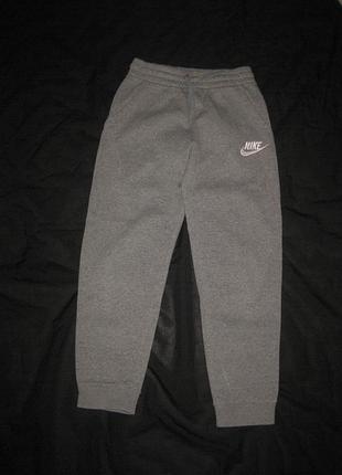 137-147 рост, теплые спортивные штаны nike оригинал на байке