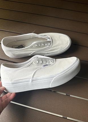 Фірмові кеди білі vans 38